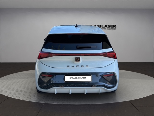 CUPRA Born 58 kWh e-Boost-showroom-element-3
