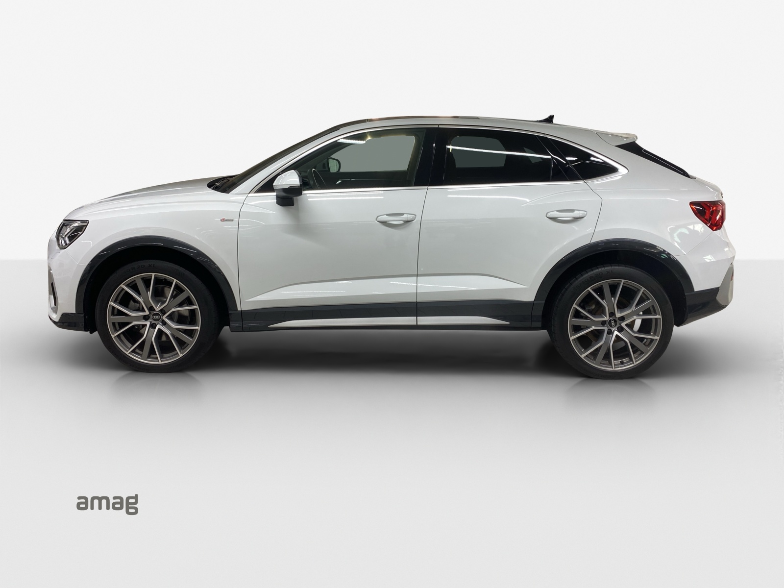 AUDI Q3 Sportback 40 TDI S line Attraction quattro S-tronic-showroom-element-1