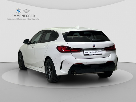 BMW 118i M Sport M Sport-showroom-element-2