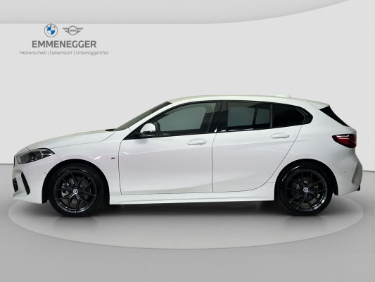 BMW 118i M Sport M Sport-showroom-element-1