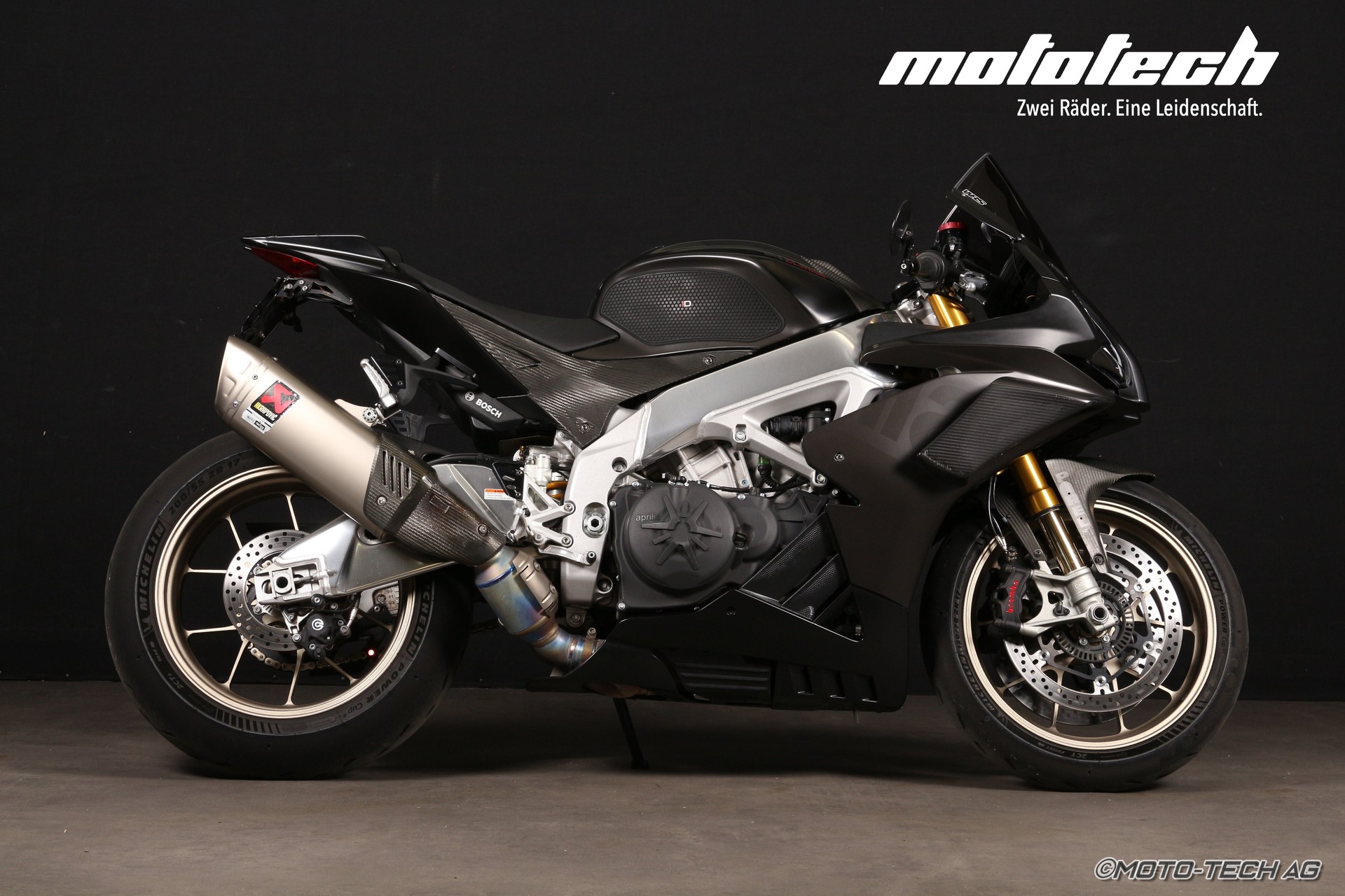 APRILIA RSV4 1100 Factory-image-0
