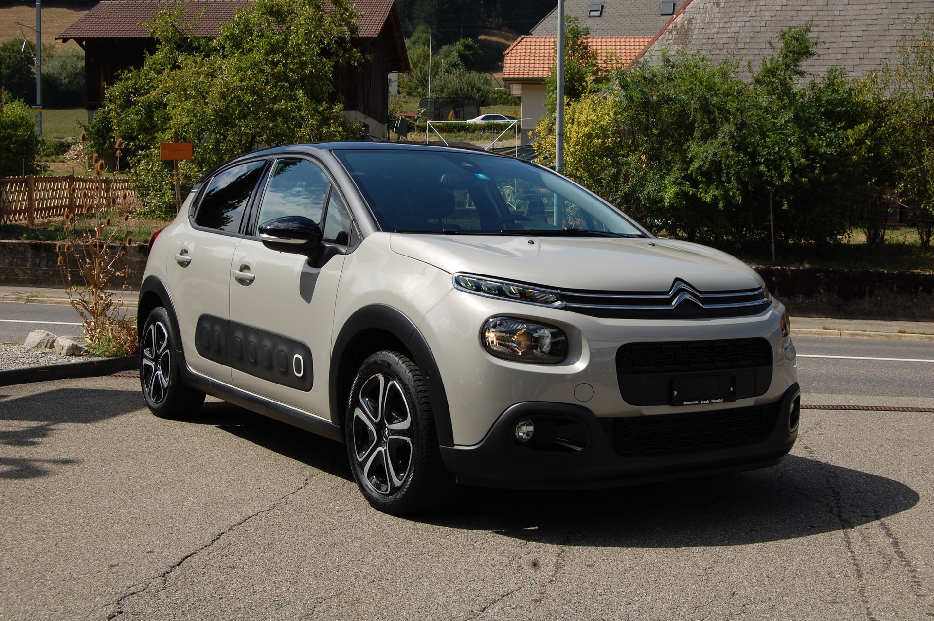 CITROEN C3 1.2i PureTech Shine EAT6