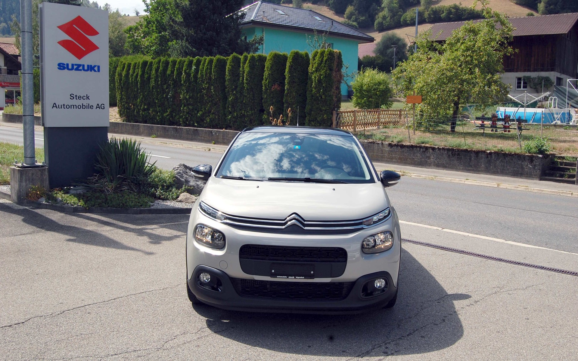 CITROEN C3 1.2i PureTech Shine EAT6-showroom-element-2