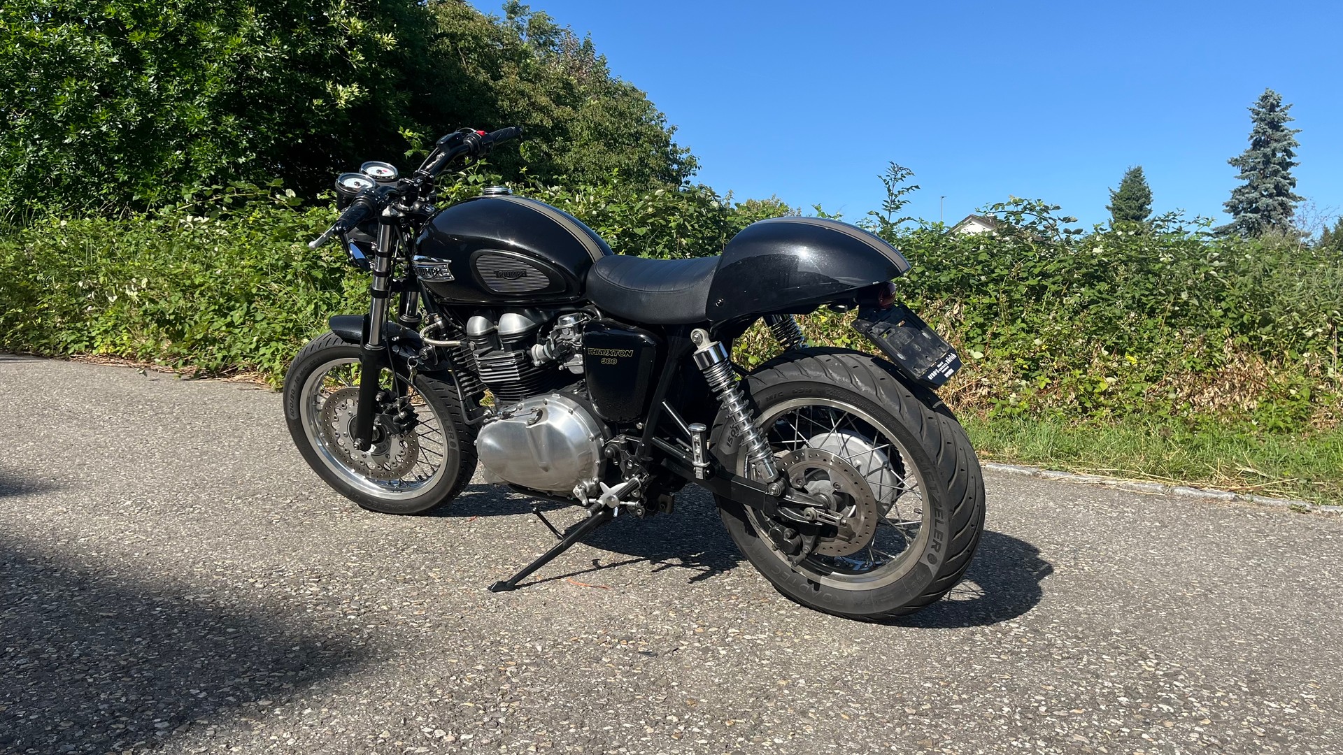 TRIUMPH Thruxton 900 i-image-2