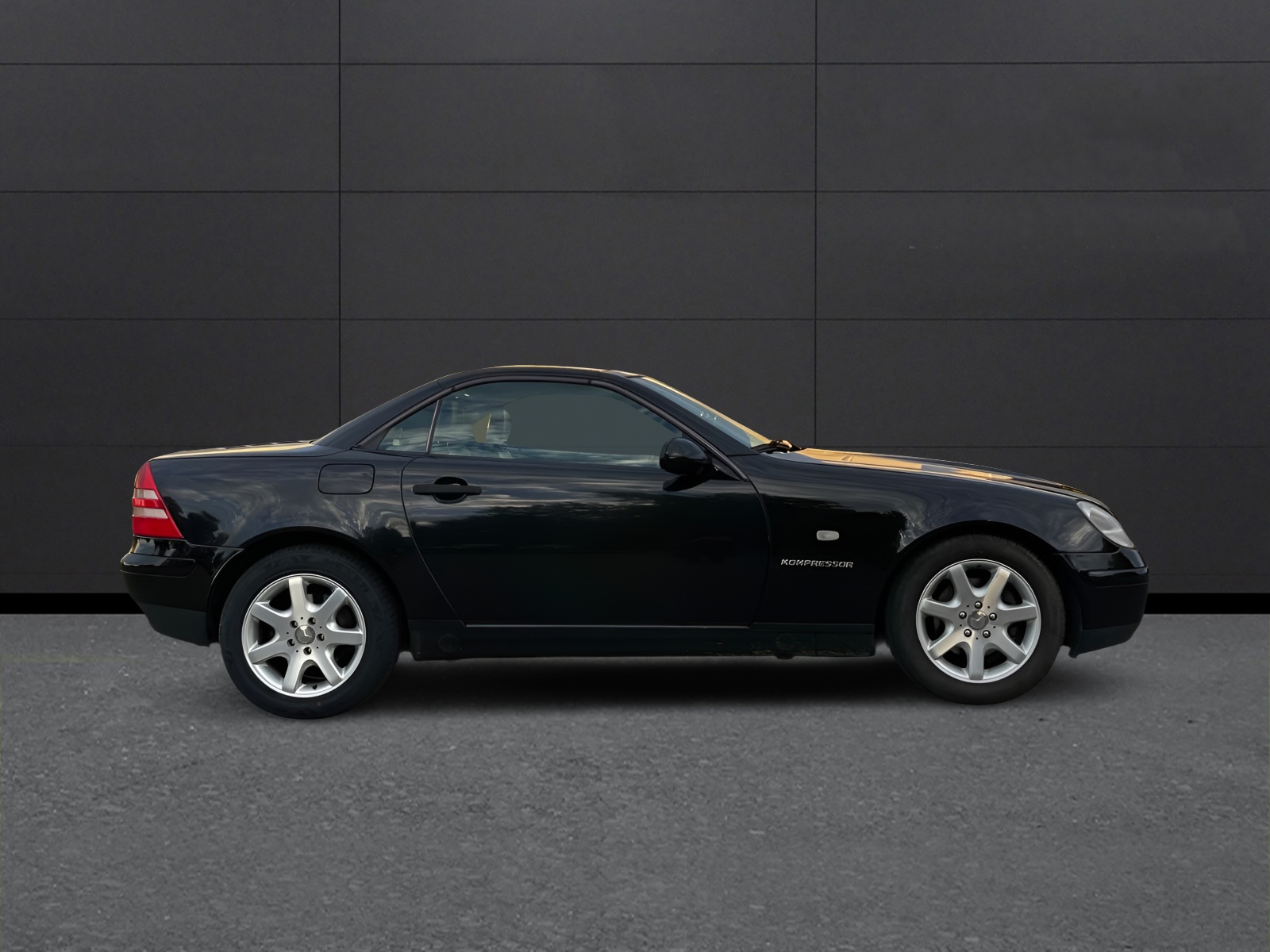 MERCEDES-BENZ MERCEDES-BENZ SLK 230-showroom-element-3