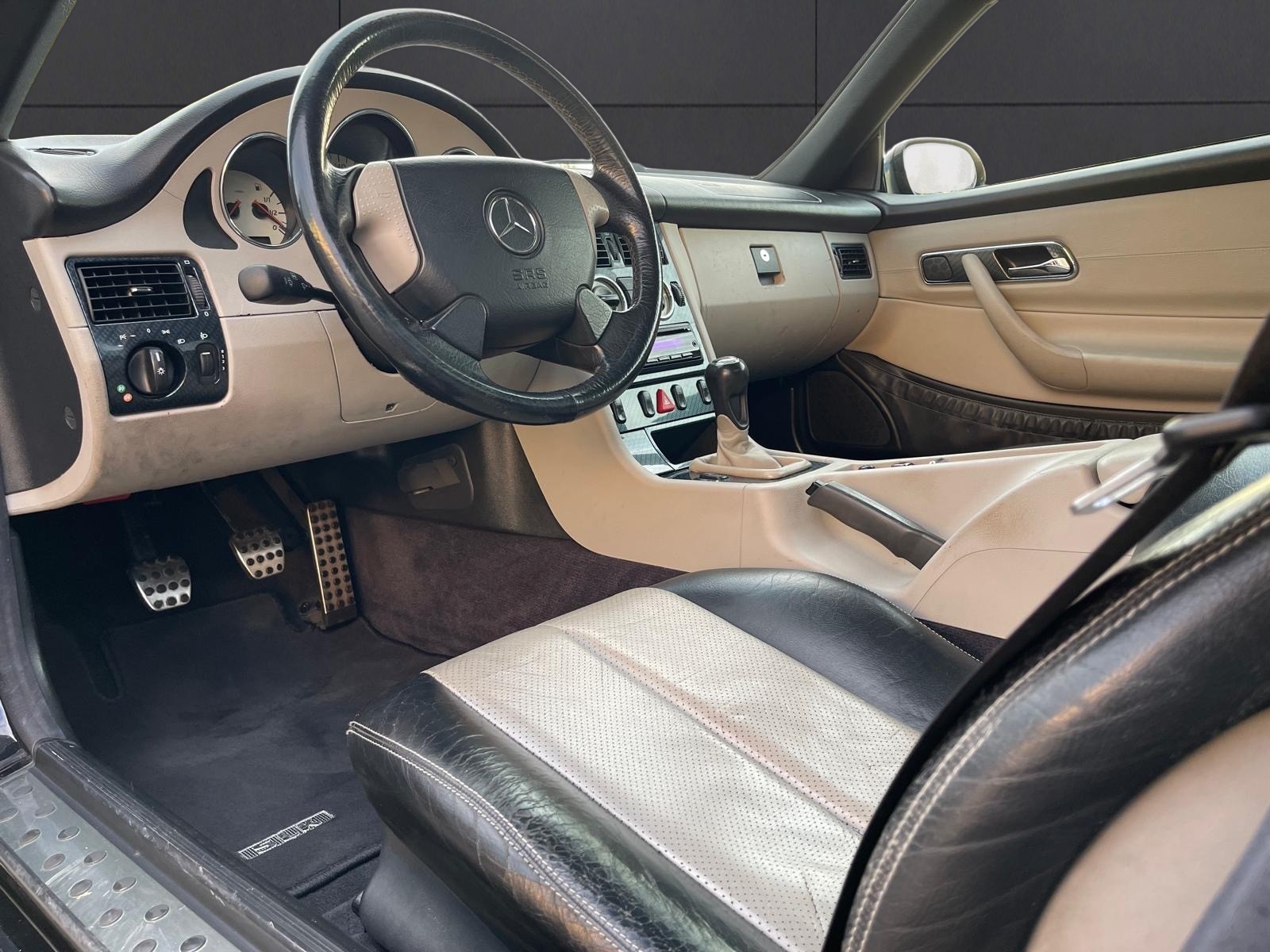 MERCEDES-BENZ MERCEDES-BENZ SLK 230-image-10