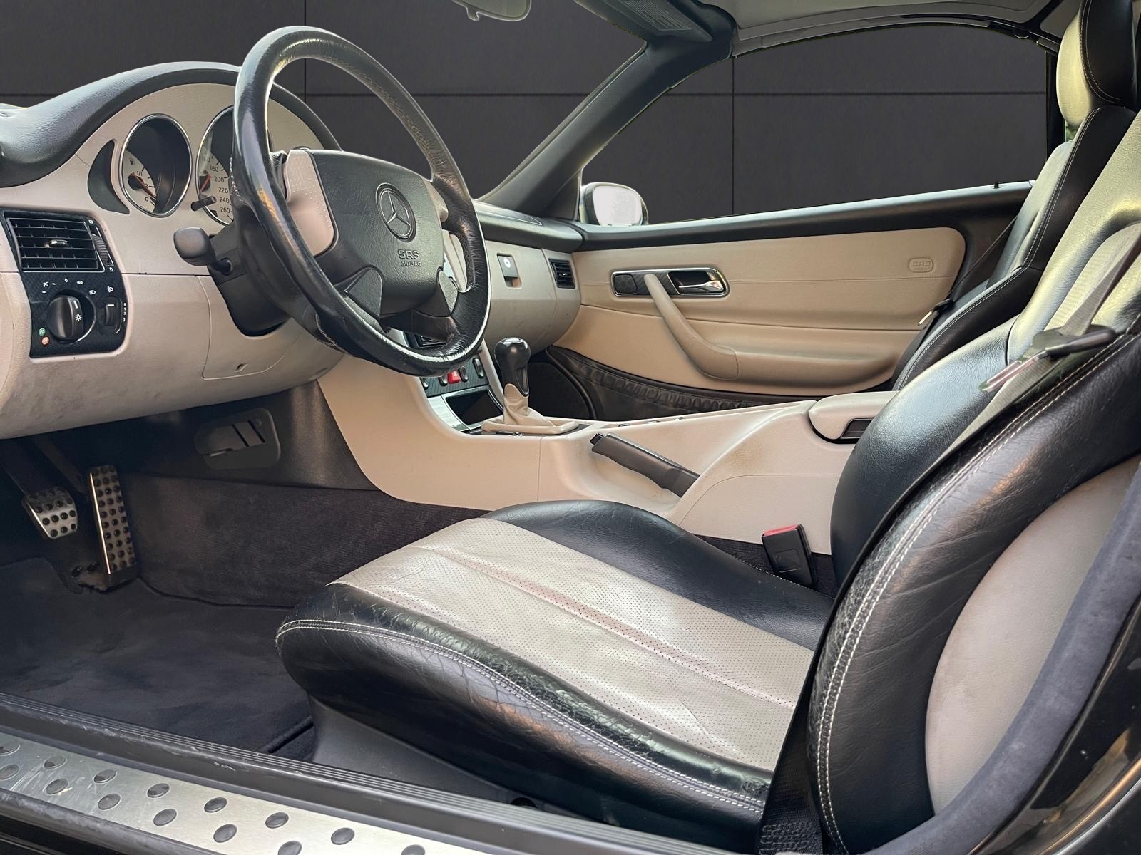 MERCEDES-BENZ MERCEDES-BENZ SLK 230-image-12