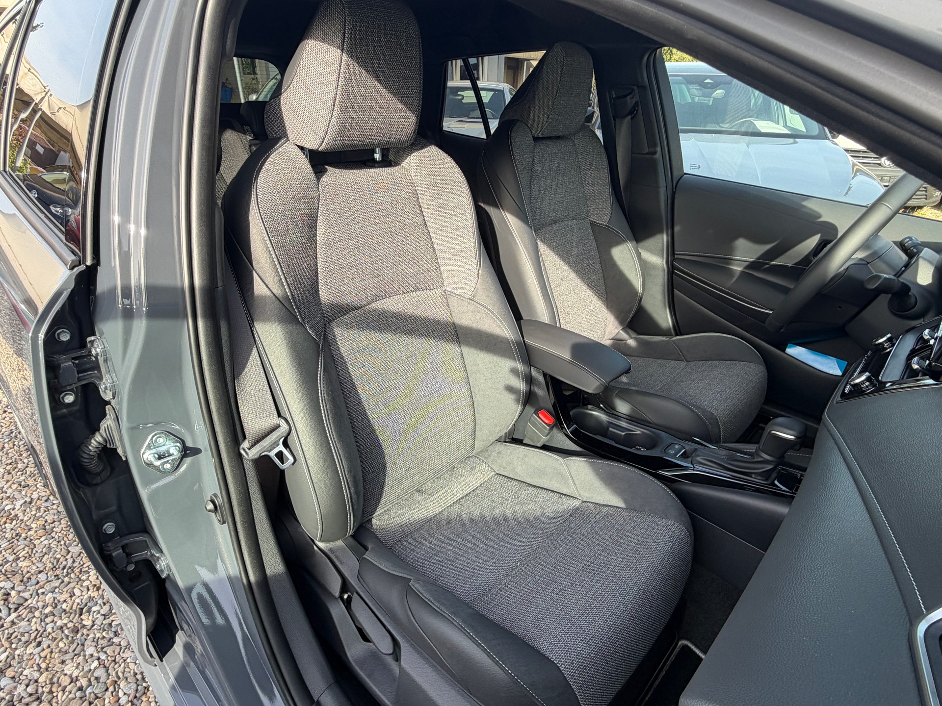 TOYOTA Corolla Touring Sports 1.8 HSD Trend e-CVT-image-18