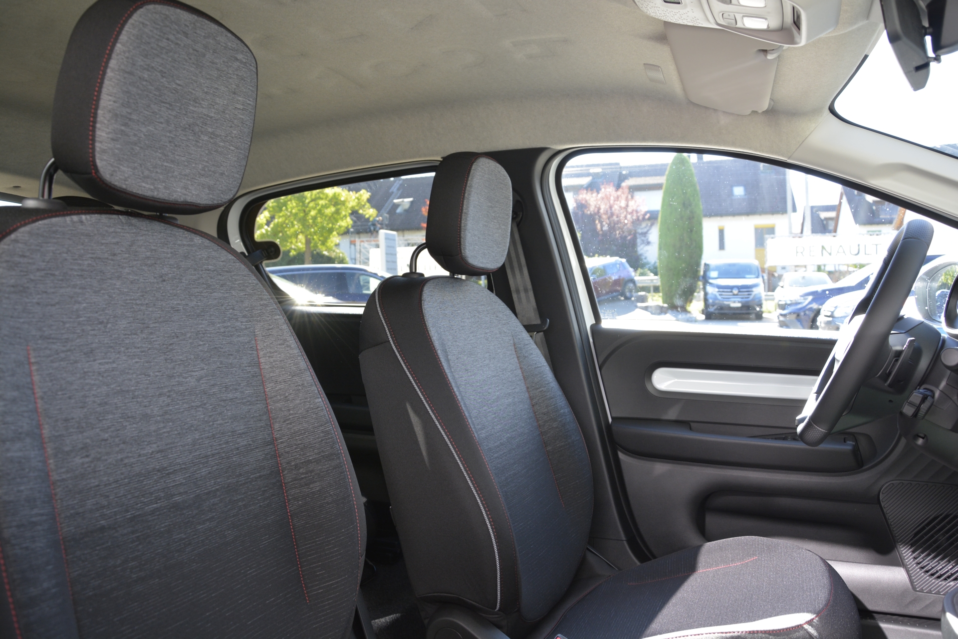 RENAULT TWINGO E-TECH ELECTRIC techno 80PS Urban Range-image-7