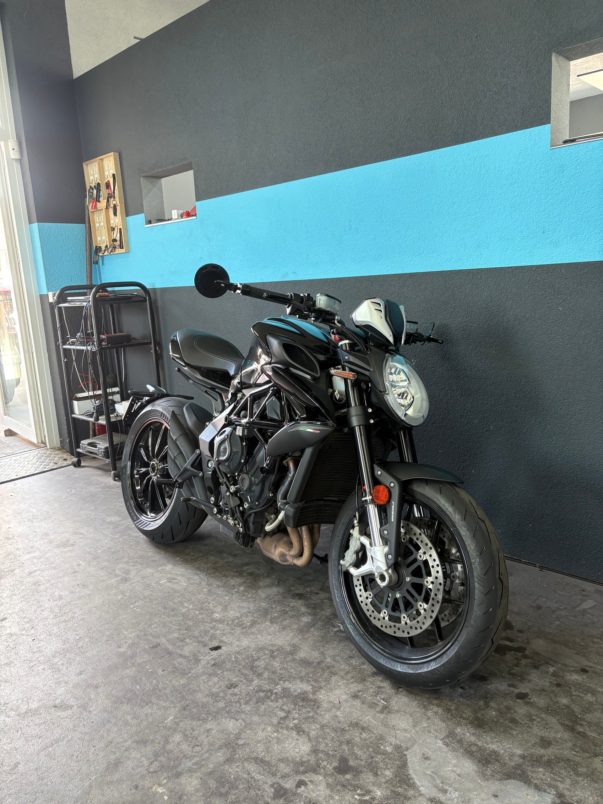 MV AGUSTA Dragster 800 Rosso (35KW)-image-1