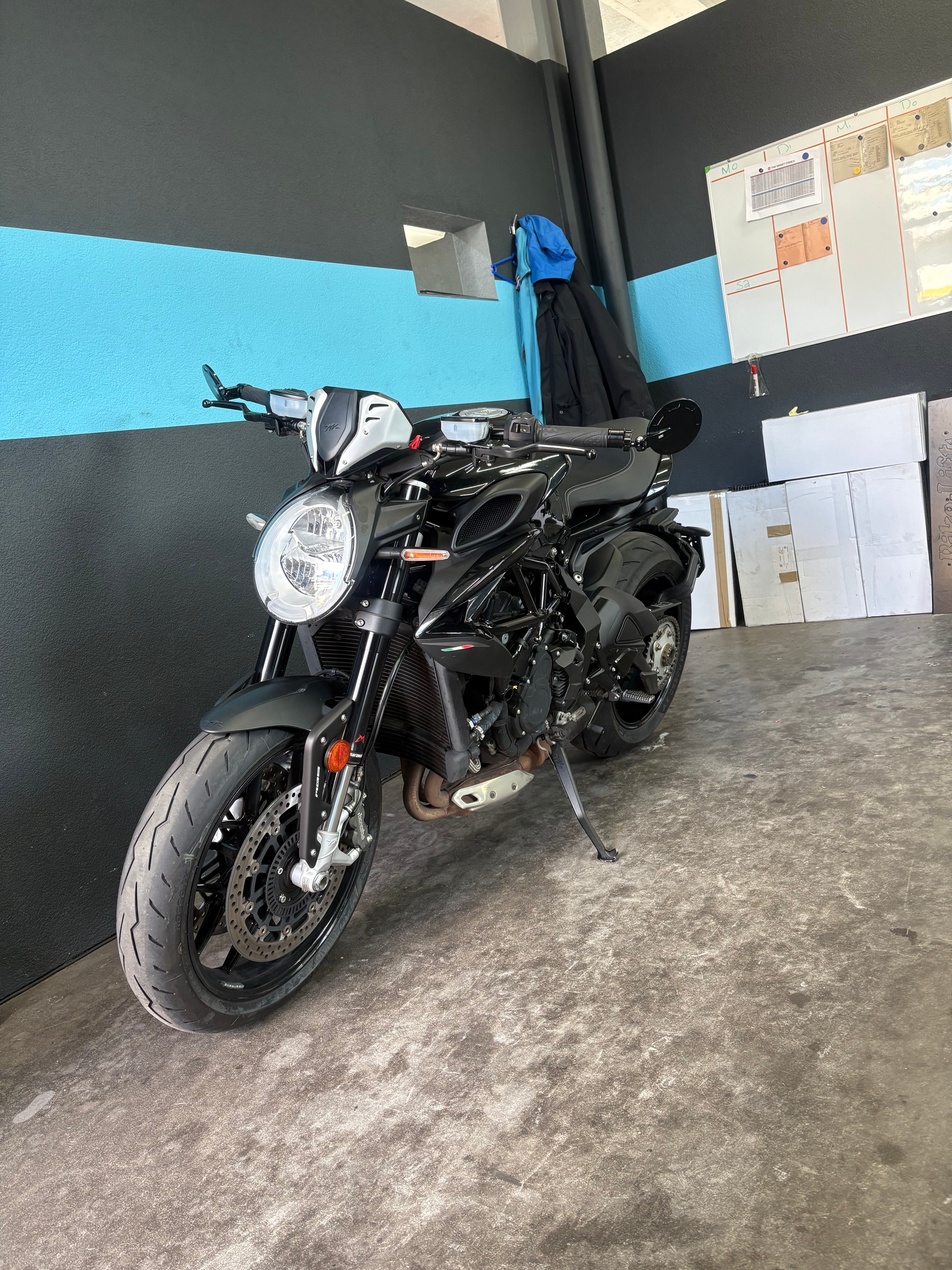 MV AGUSTA Dragster 800 Rosso (35KW)-image-4