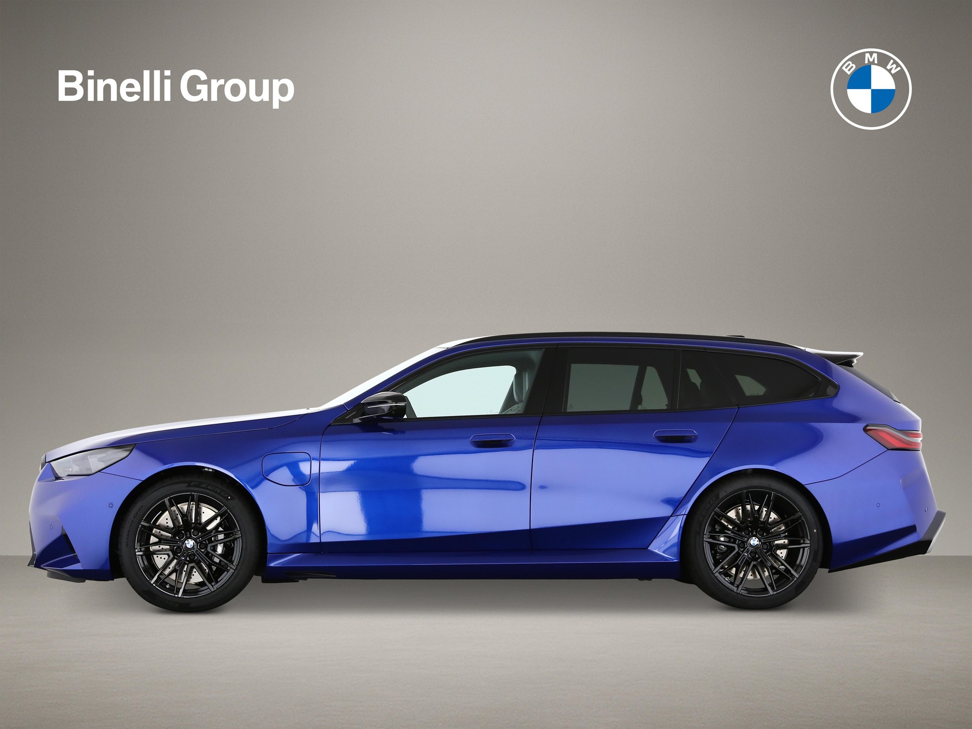 BMW 5er Reihe G99 Touring M5 xDrive-showroom-element-2
