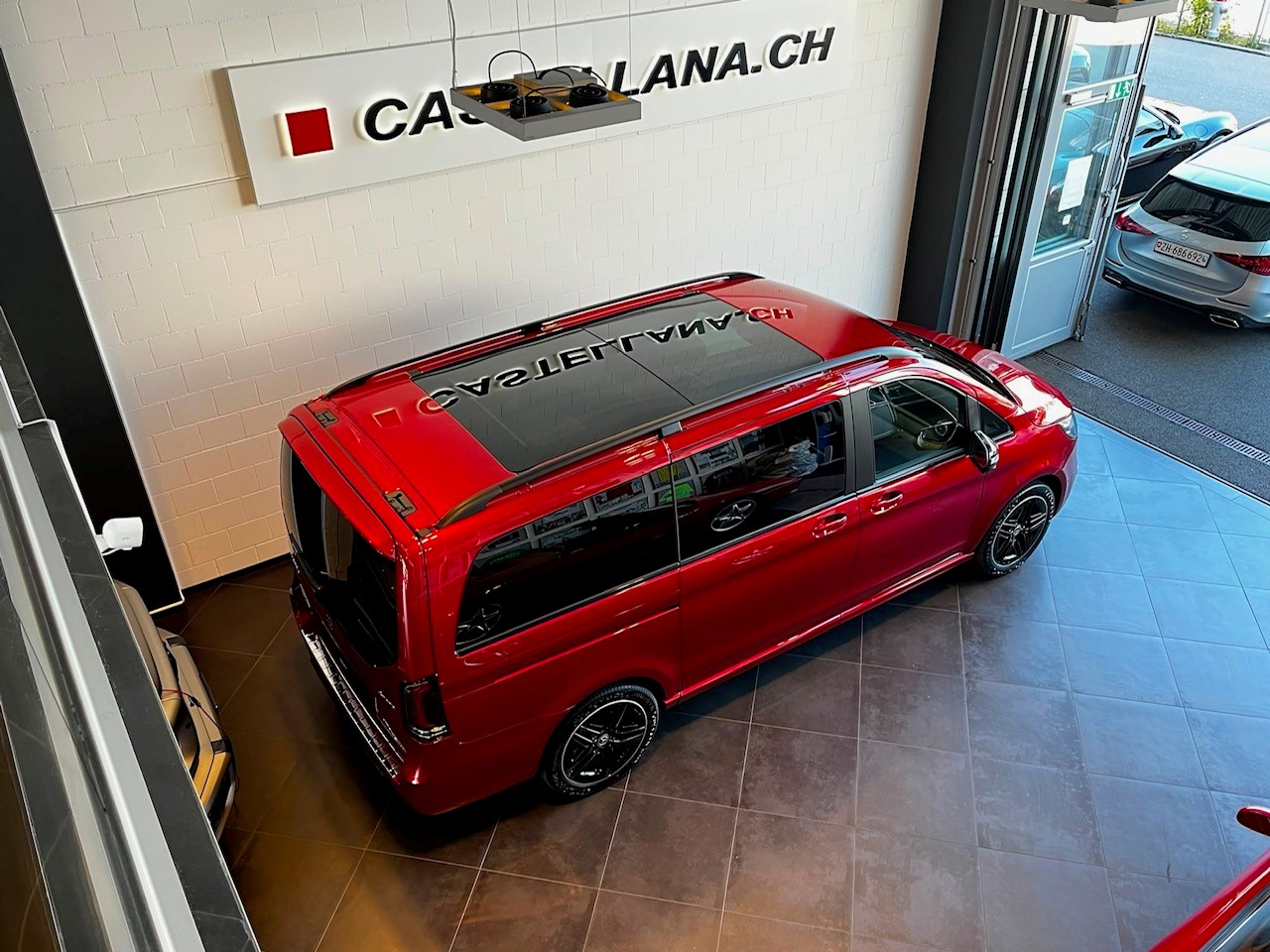 MERCEDES-BENZ V 300 d 4MATIC Exclusive Lang Van-image-7