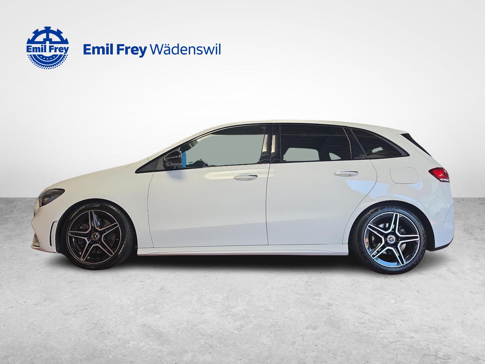 MERCEDES-BENZ B 220 4MATIC AMG Line-showroom-element-1