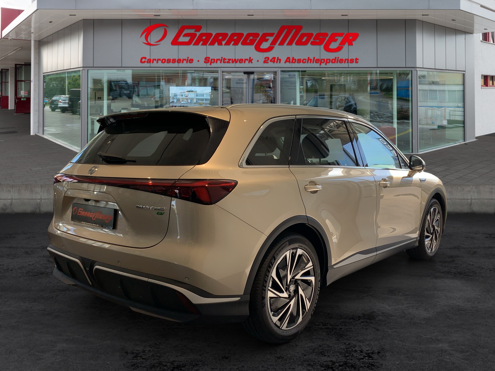 MG S6 EV 77 kWh Luxury 4WD-image-8