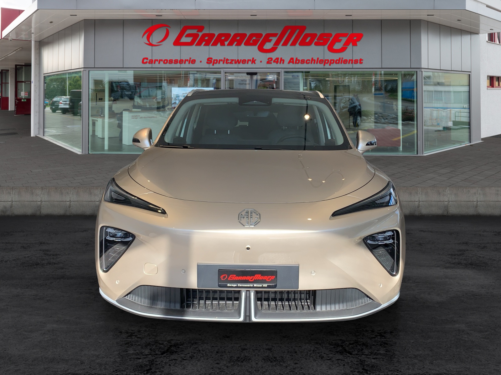 MG S6 EV 77 kWh Luxury 4WD-image-1