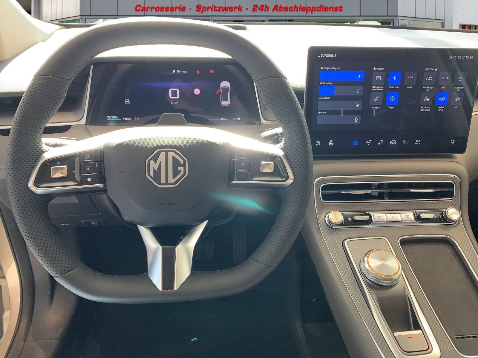 MG S6 EV 77 kWh Luxury 4WD-image-6