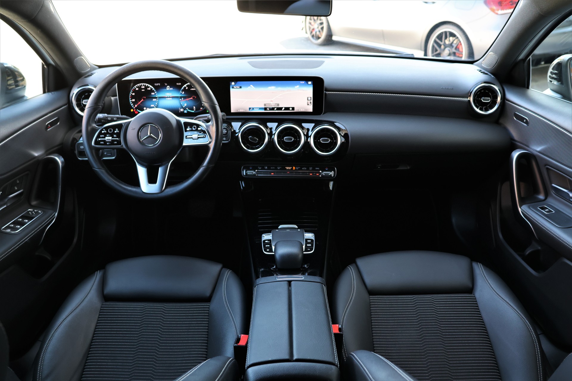 MERCEDES-BENZ A 180 Progressive 7G-DCT (CH)-image-14