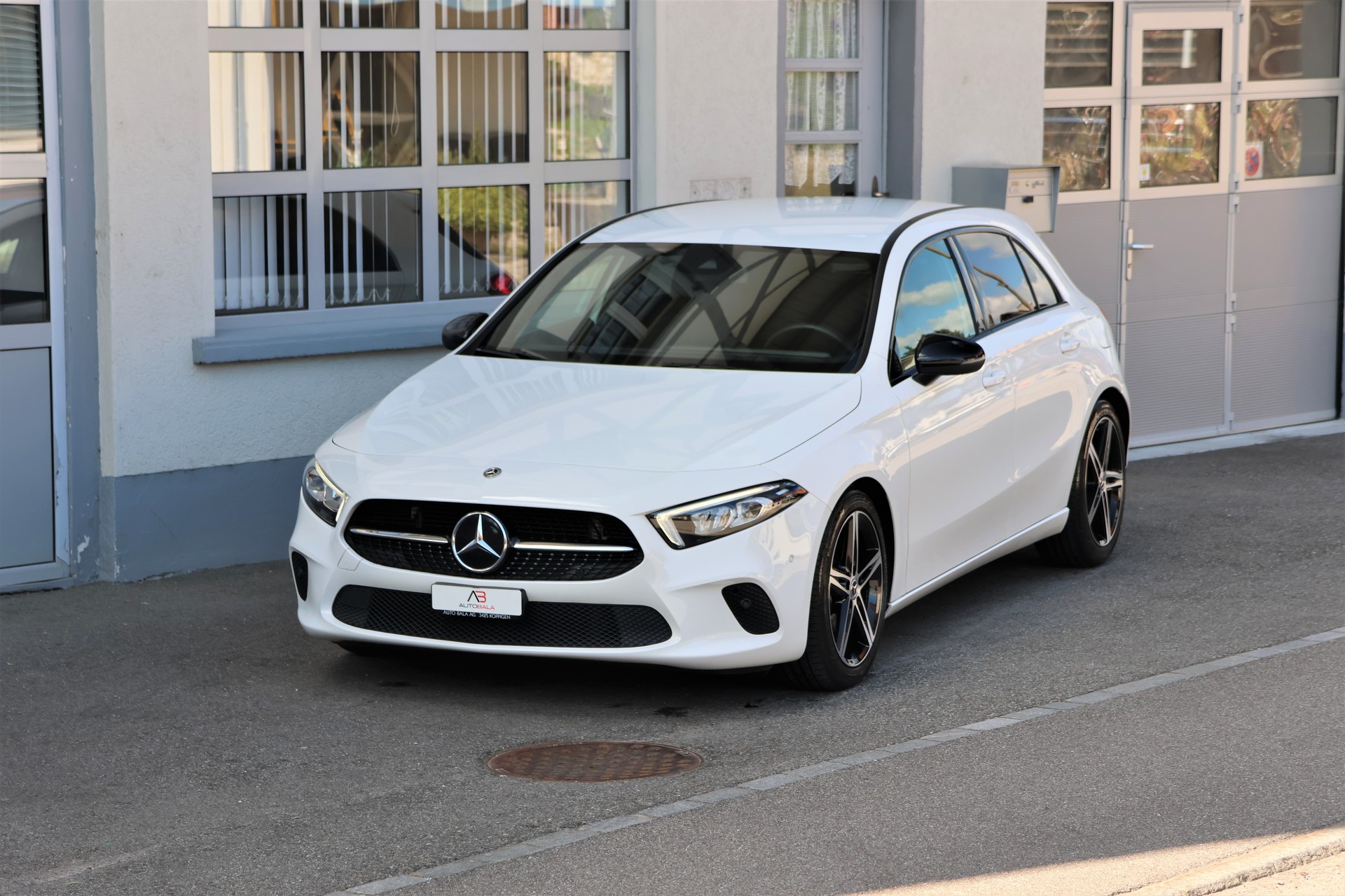 MERCEDES-BENZ A 180 Progressive 7G-DCT (CH)