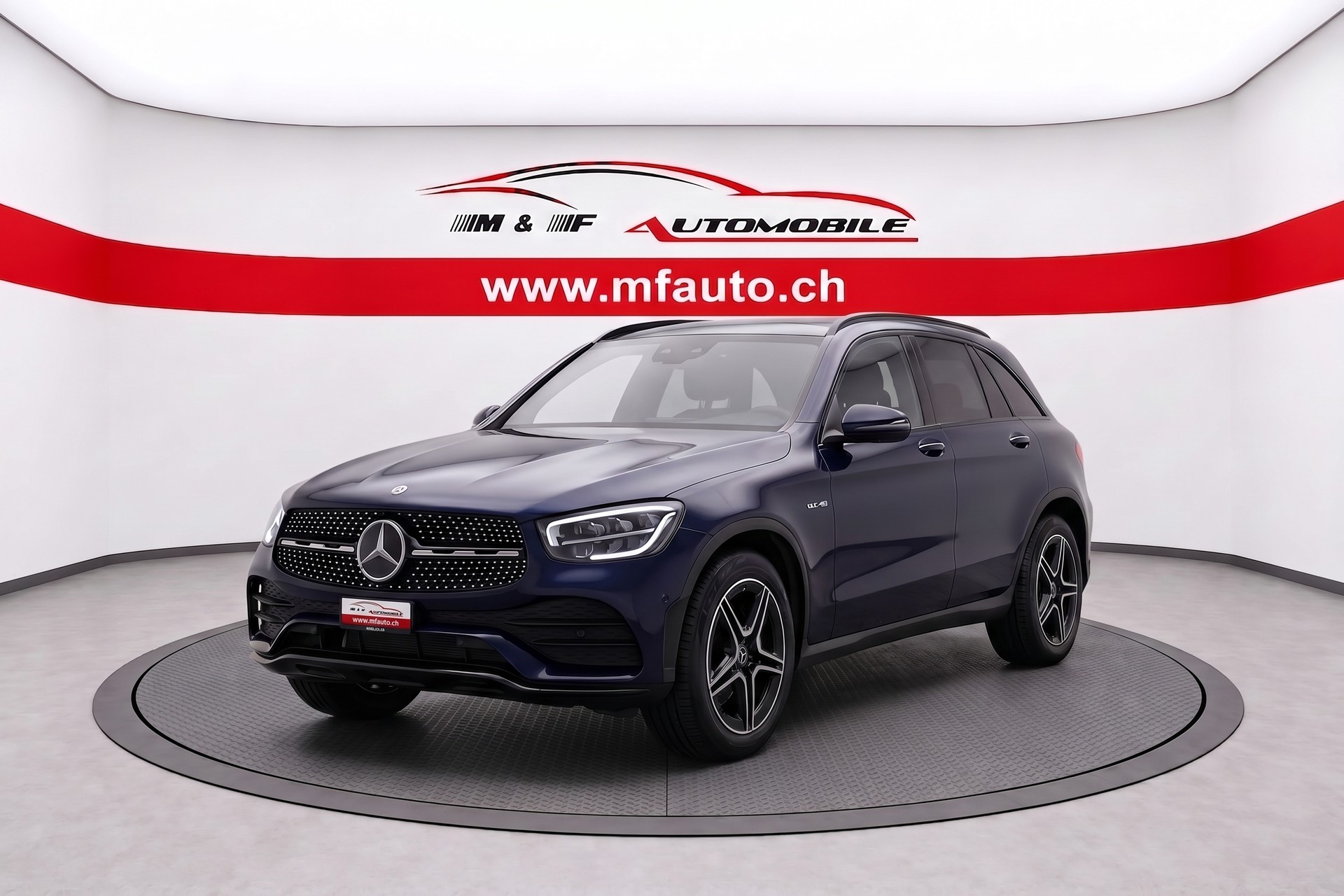 MERCEDES-BENZ GLC 200 Night Star AMG Line 4m