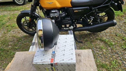 MOTO GUZZI V7 II Stone 750 A-image-4