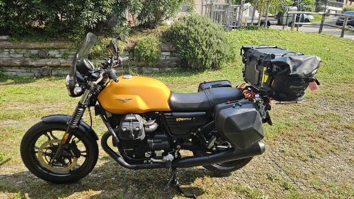 MOTO GUZZI V7 II Stone 750 A-image-10