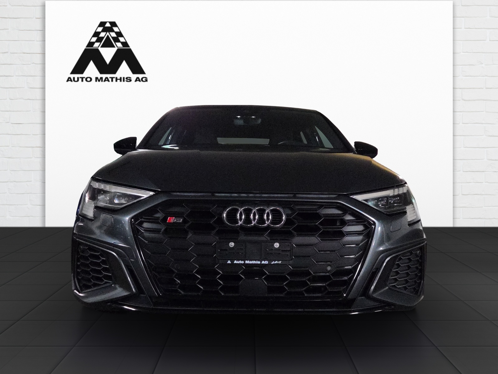 AUDI S3 Sportback 2.0 TFSI quattro S-tronic-showroom-element-1