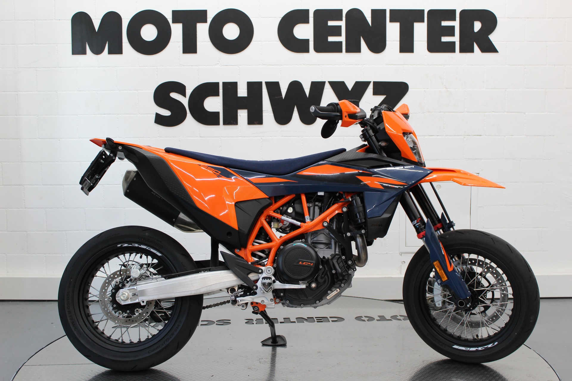 KTM 690 SMC R-image-0