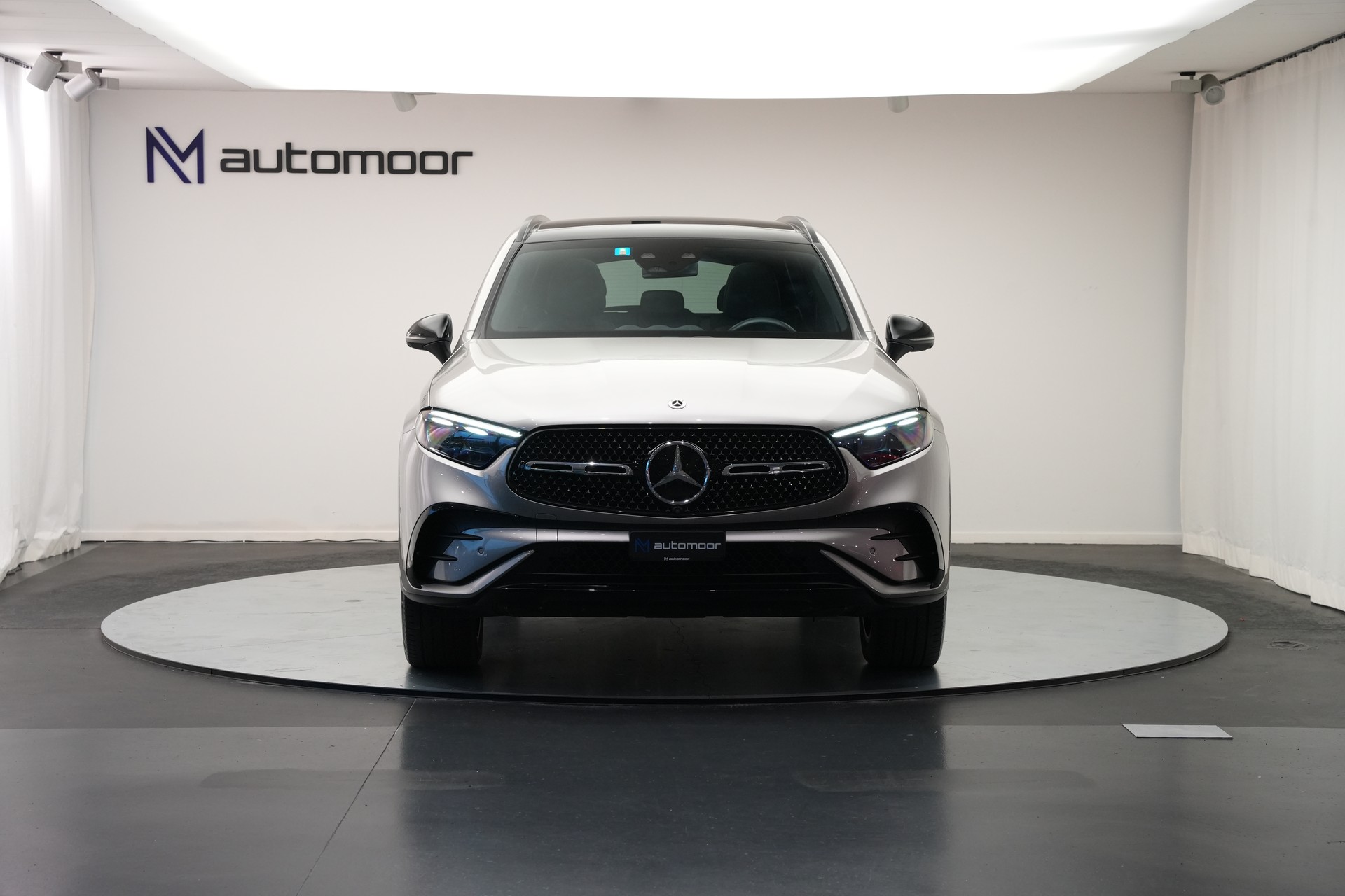 MERCEDES-BENZ GLC 300 e 4Matic 9G-Tronic *CH-Fahrzeug*-showroom-element-1