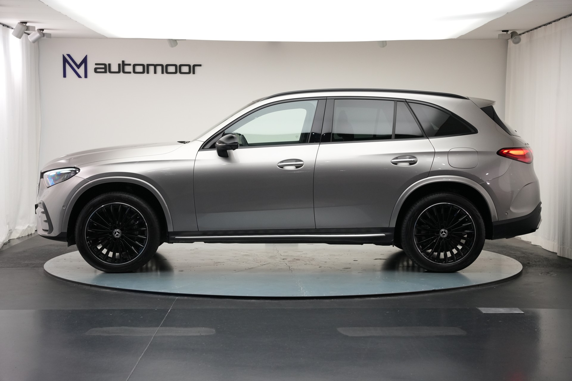MERCEDES-BENZ GLC 300 e 4Matic 9G-Tronic *CH-Fahrzeug*-image-7