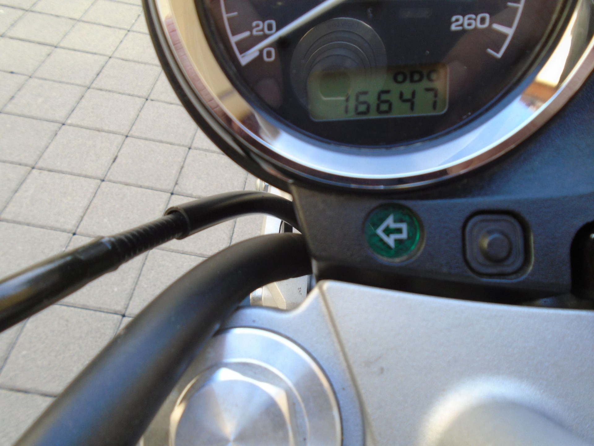 HONDA CB 900 F Hornet-image-7