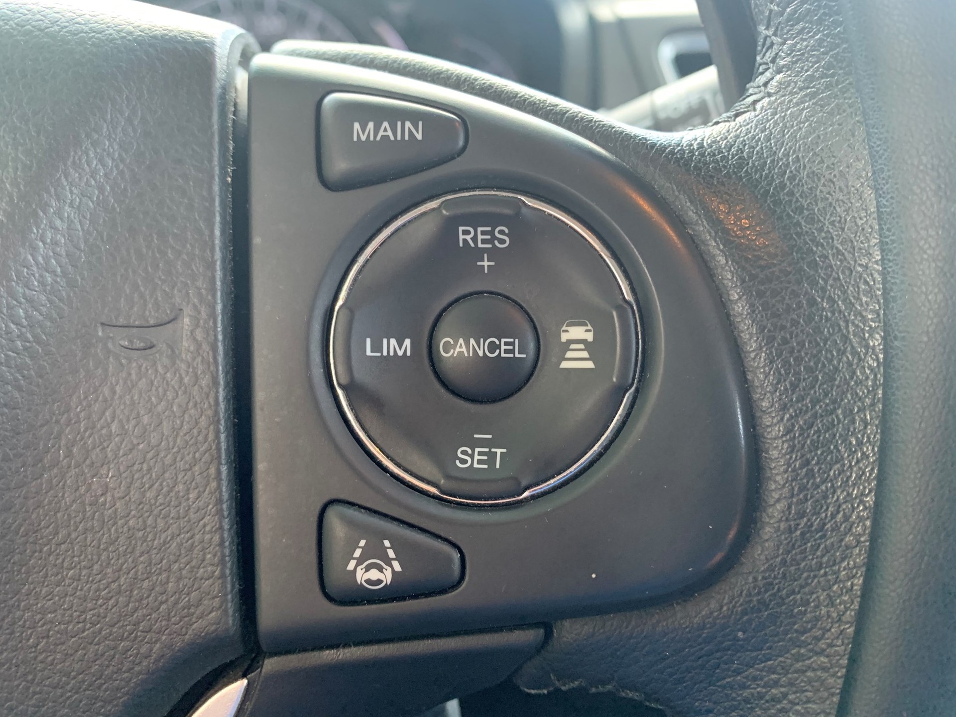 HONDA CR-V 1.6 i-DTEC Executive 4WD Automatic-image-18