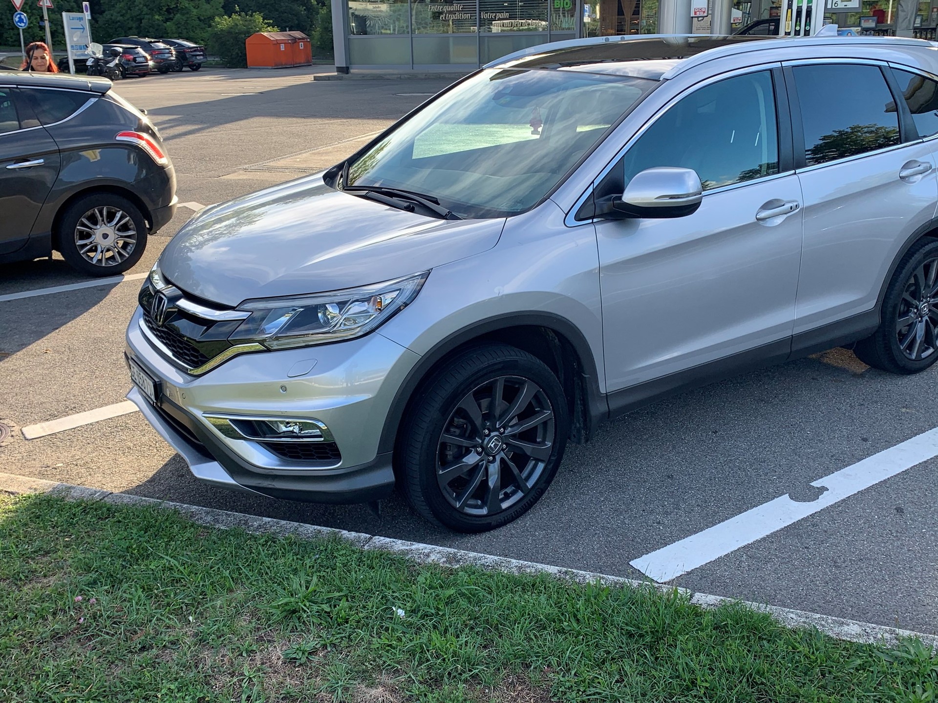 HONDA CR-V 1.6 i-DTEC Executive 4WD Automatic-image-6