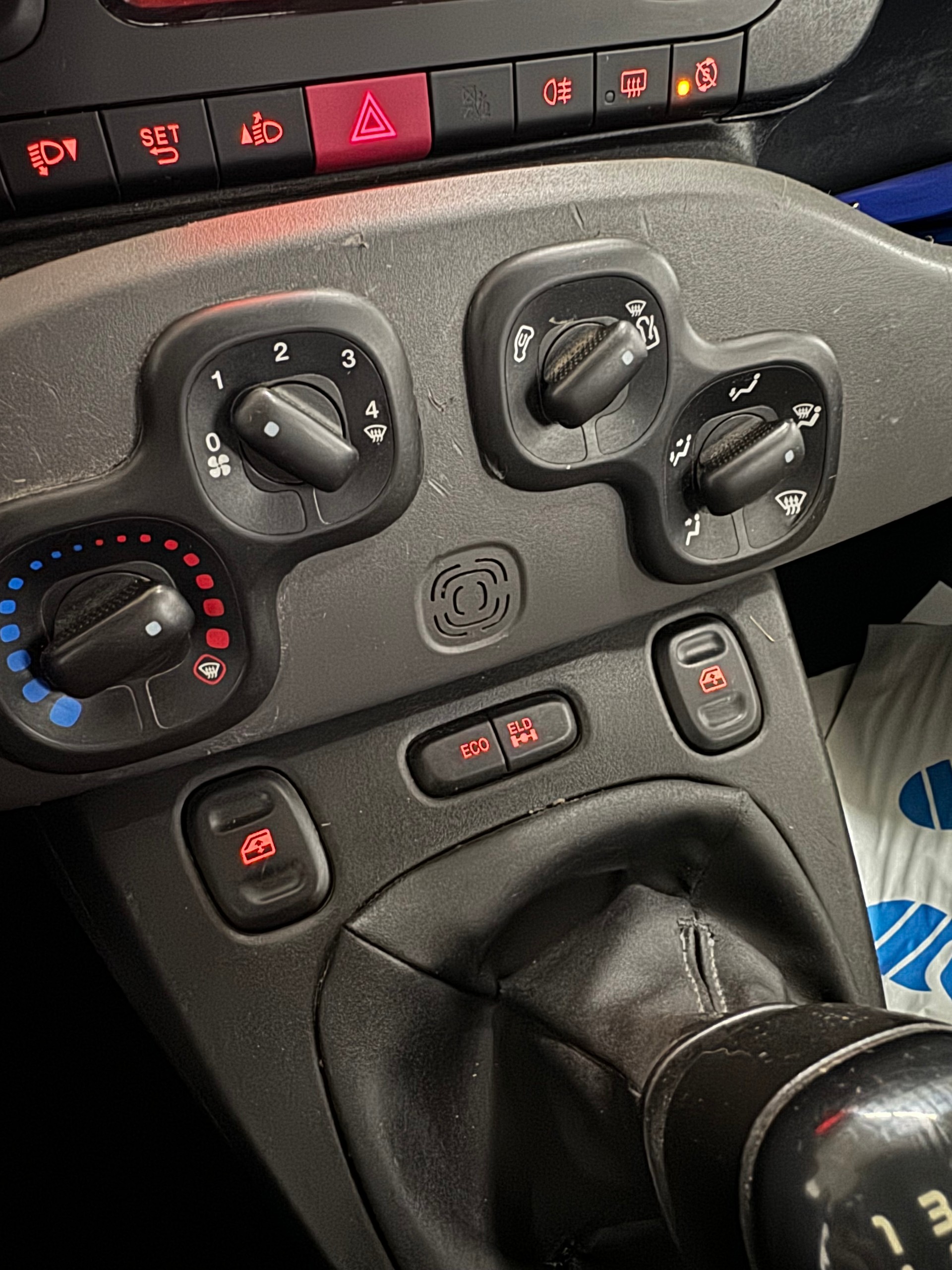 FIAT Panda Van 0.9 Twin Air Climbing 4x4-image-14