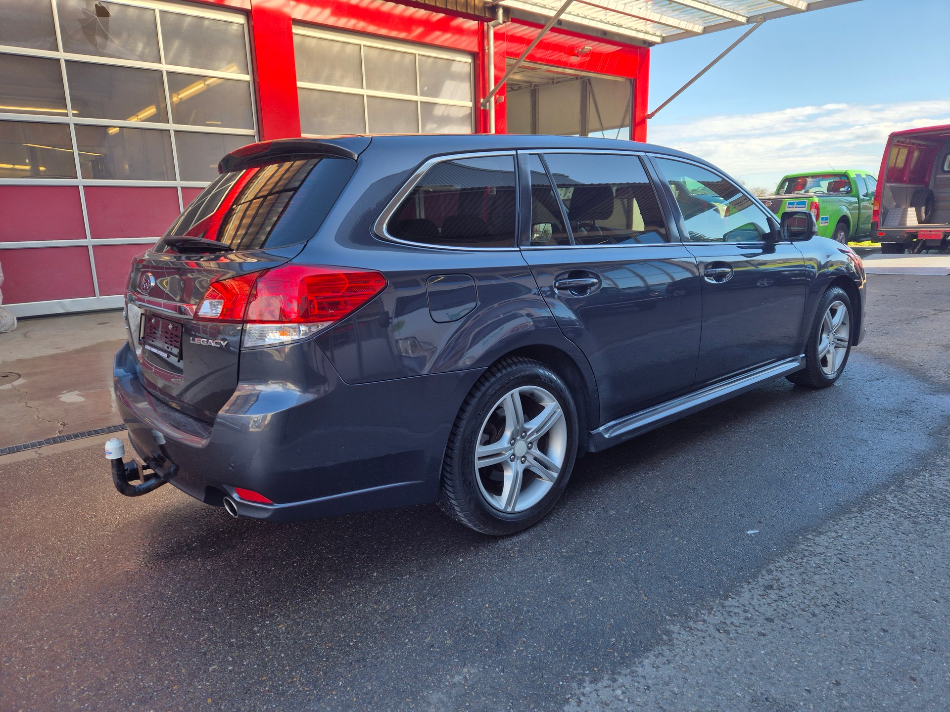 SUBARU Legacy 2.5GT Executive S AWD Automatic-image-3