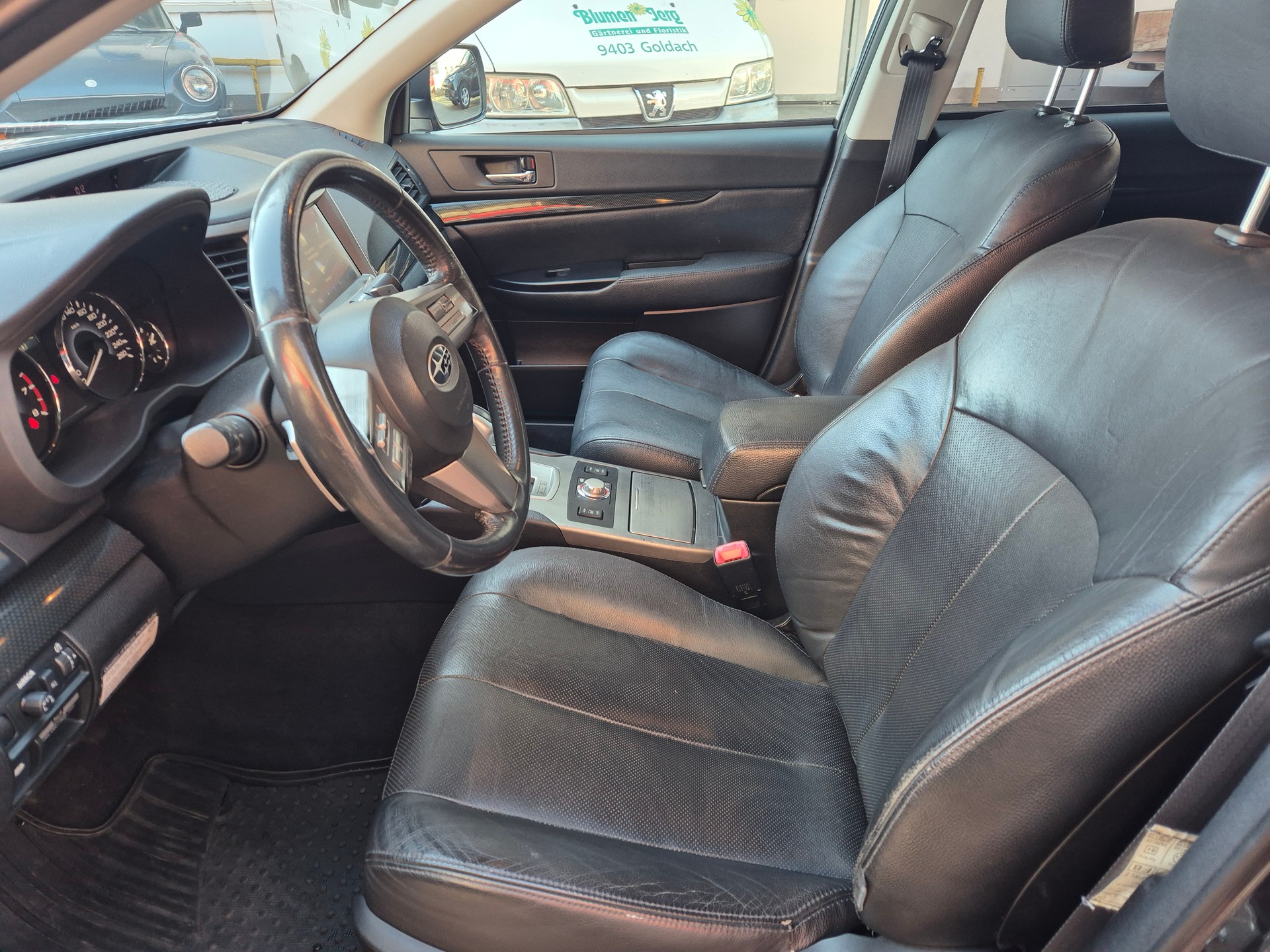SUBARU Legacy 2.5GT Executive S AWD Automatic-image-8