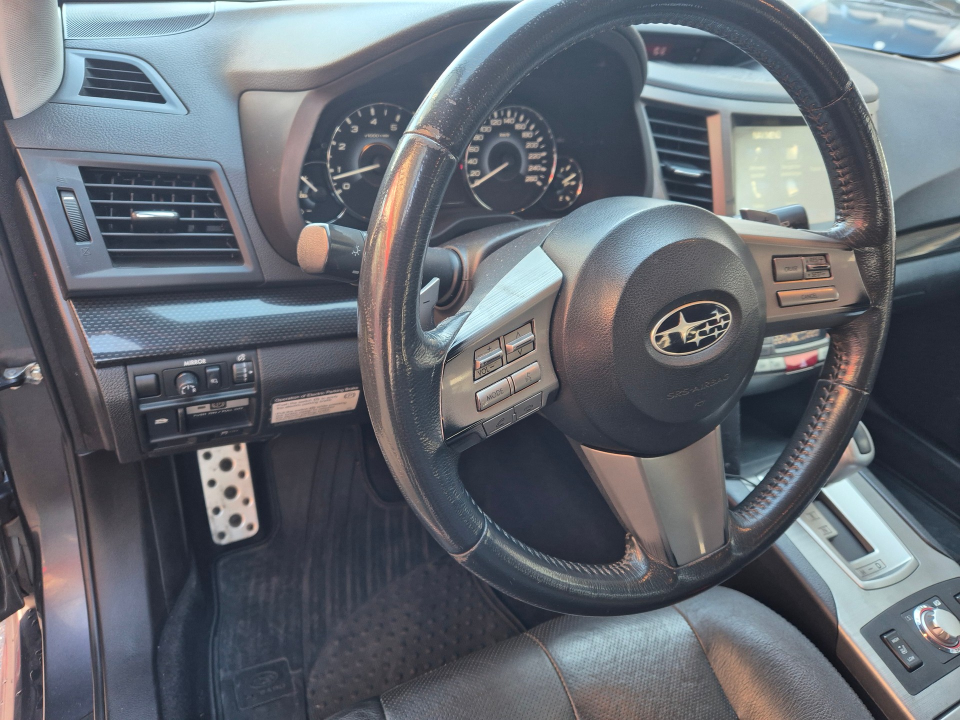 SUBARU Legacy 2.5GT Executive S AWD Automatic-image-9