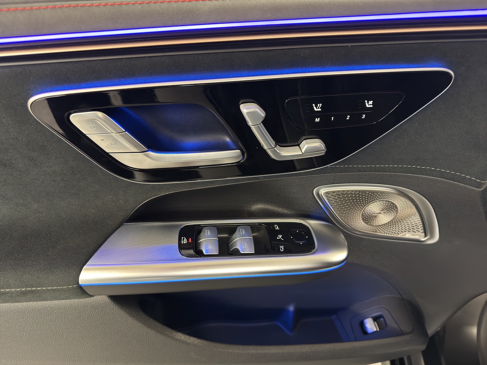 MERCEDES-BENZ EQE 53 AMG 4Matic+-image-5