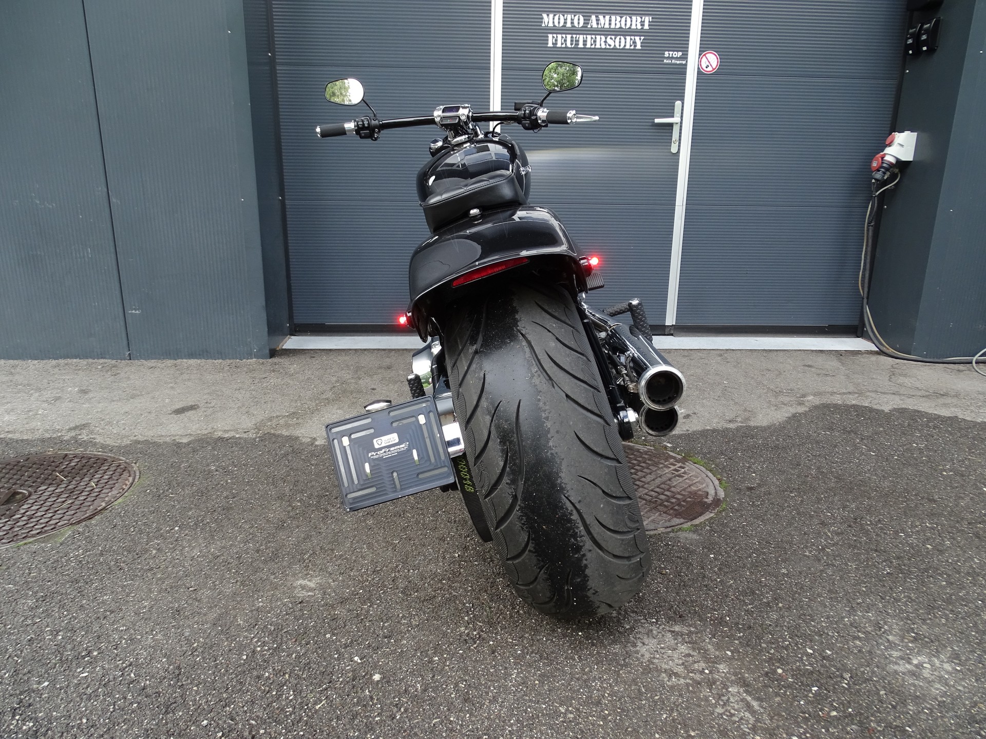 HARLEY-DAVIDSON FXBRS Breakout 114 ABS-image-6