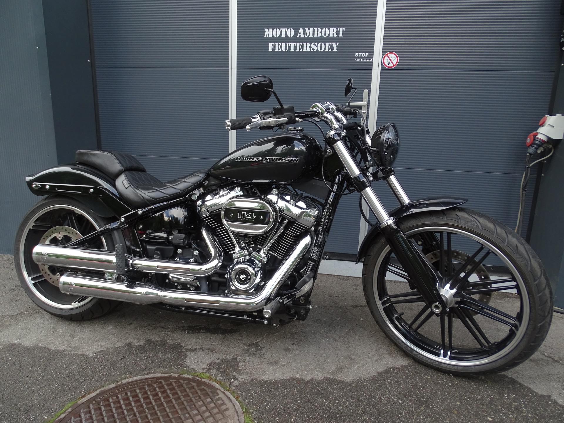 HARLEY-DAVIDSON FXBRS Breakout 114 ABS