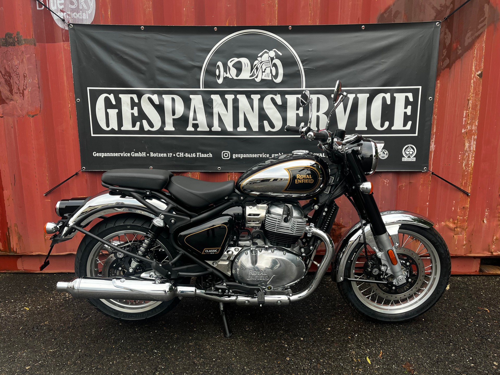 ROYAL ENFIELD Black Chrome