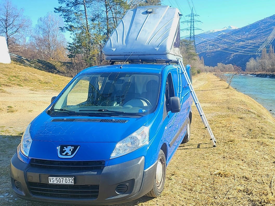 PEUGEOT EXPERT-image-4