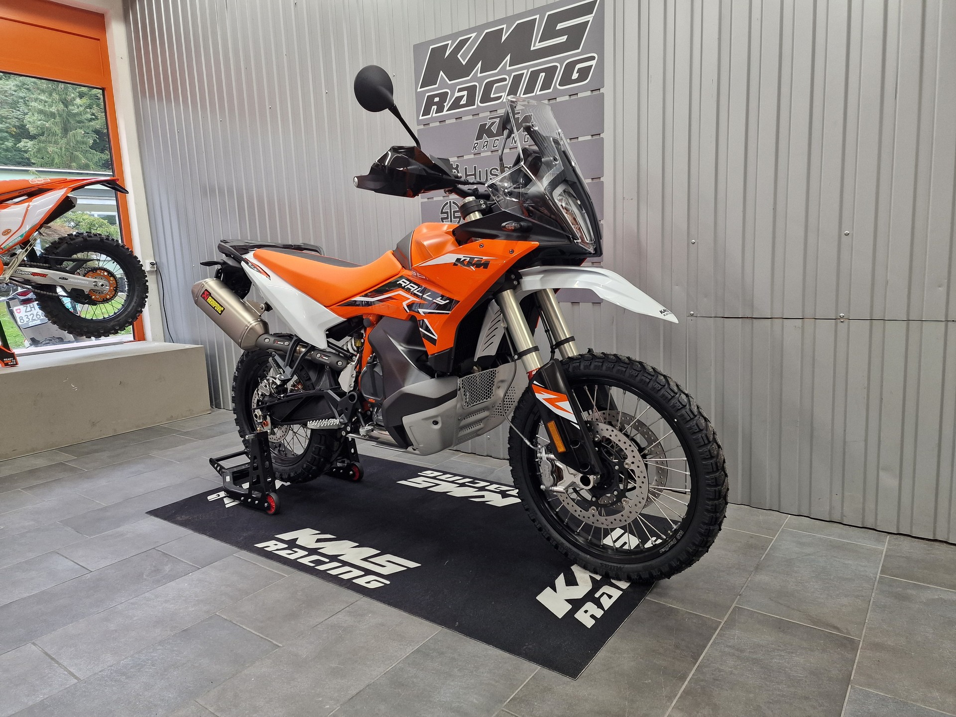 KTM 890 Adventure R Rally-image-1