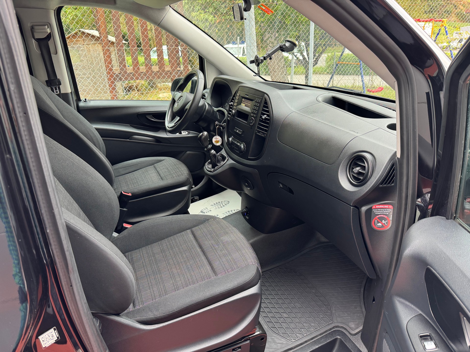 MERCEDES-BENZ Vito 109 BlueTEC Mixto Euro 6-image-9
