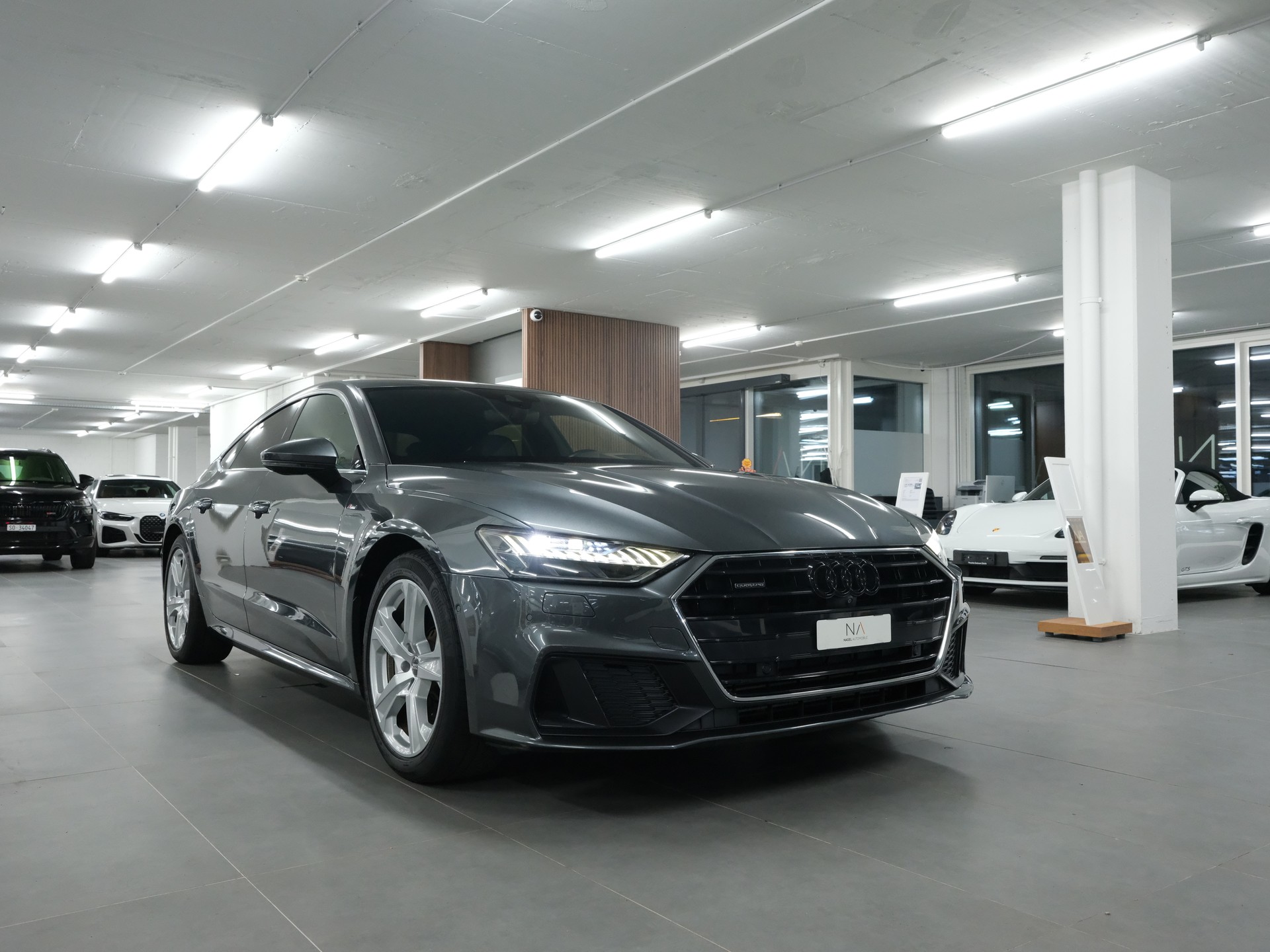 AUDI A7 Sportback 55 TFSI quattro S-tronic-showroom-element-1