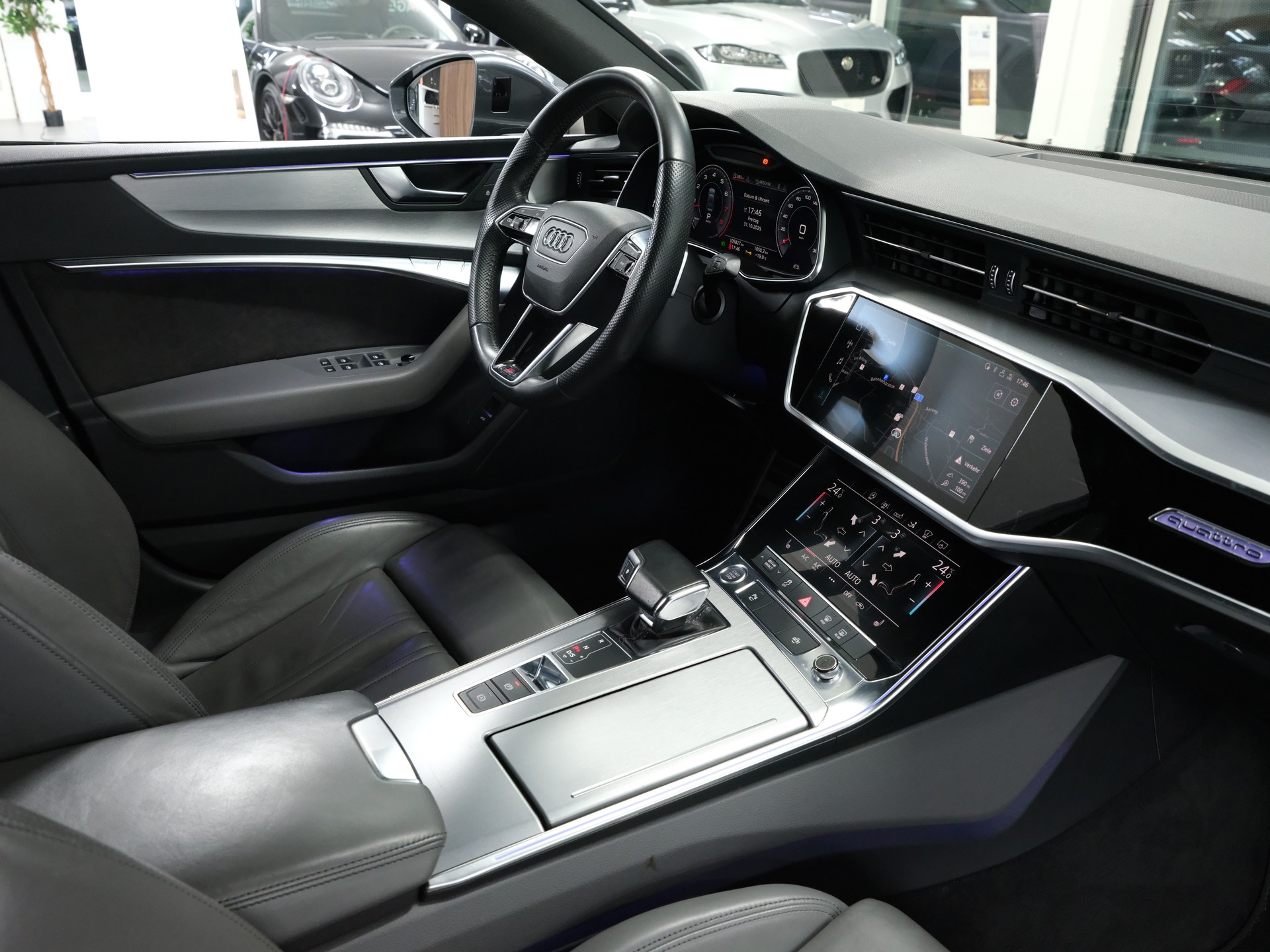 AUDI A7 Sportback 55 TFSI quattro S-tronic-image-13