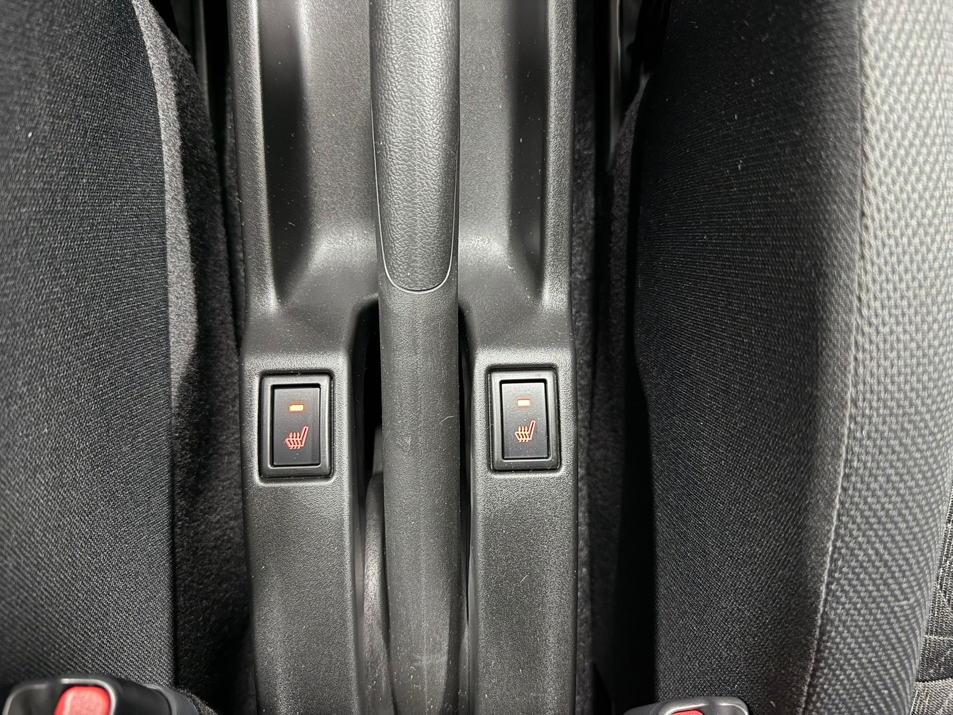 SUZUKI Swift 1.2 Compact Top Hybrid CVT-image-15