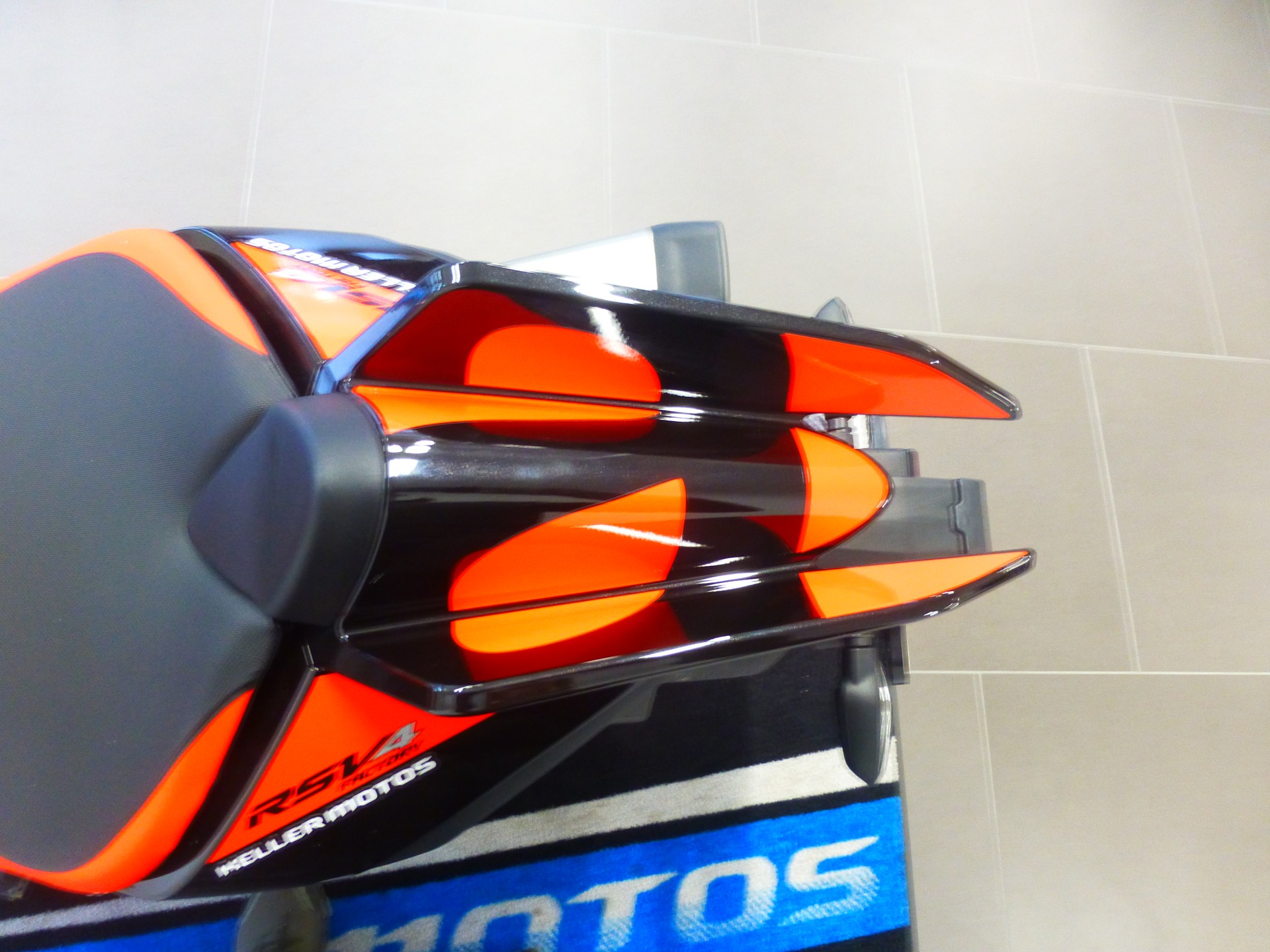 APRILIA RSV4 1100 E5+ Factory-image-7