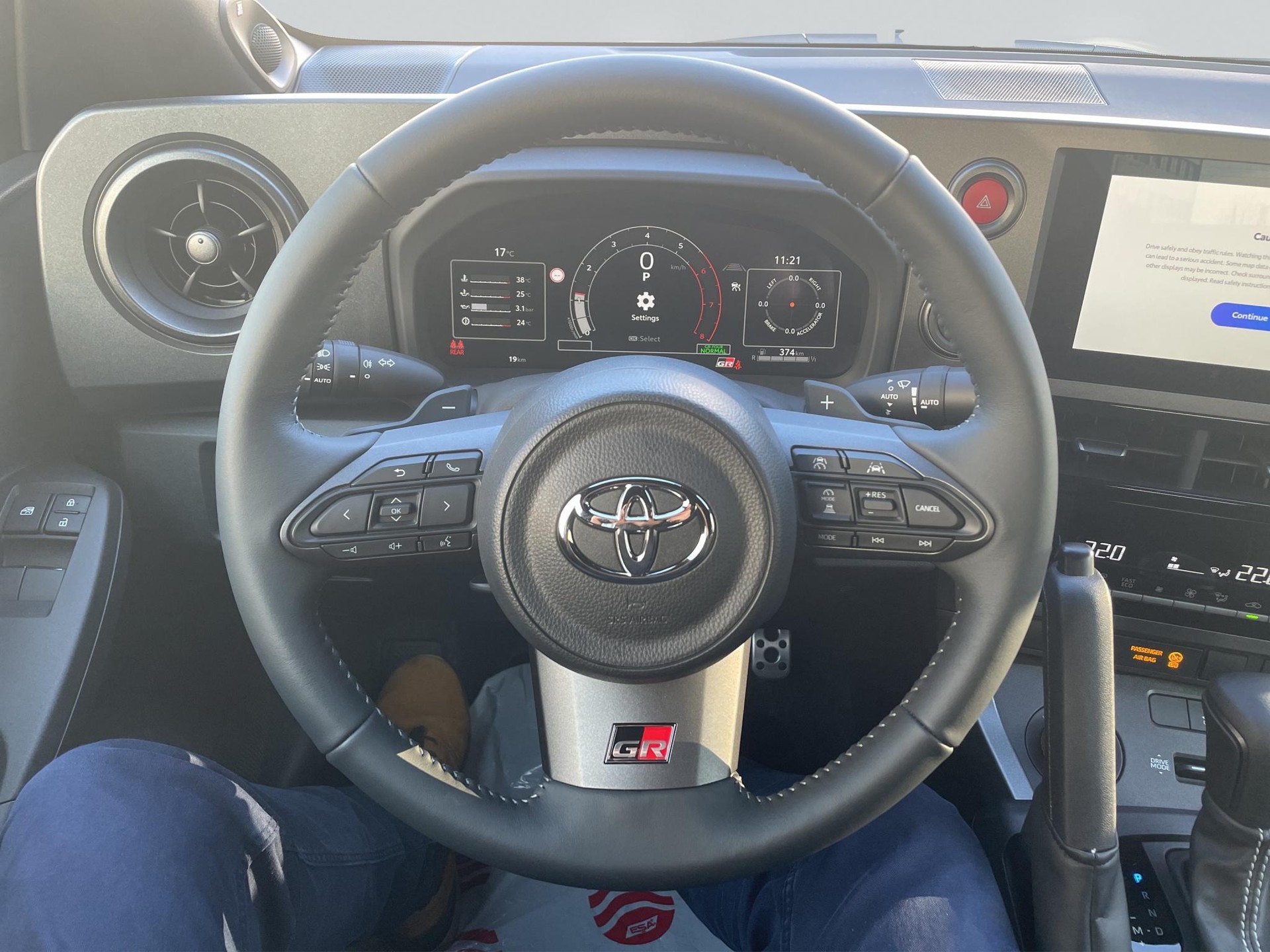 TOYOTA GR Yaris 1.6 Turbo Sport 4x4-image-10