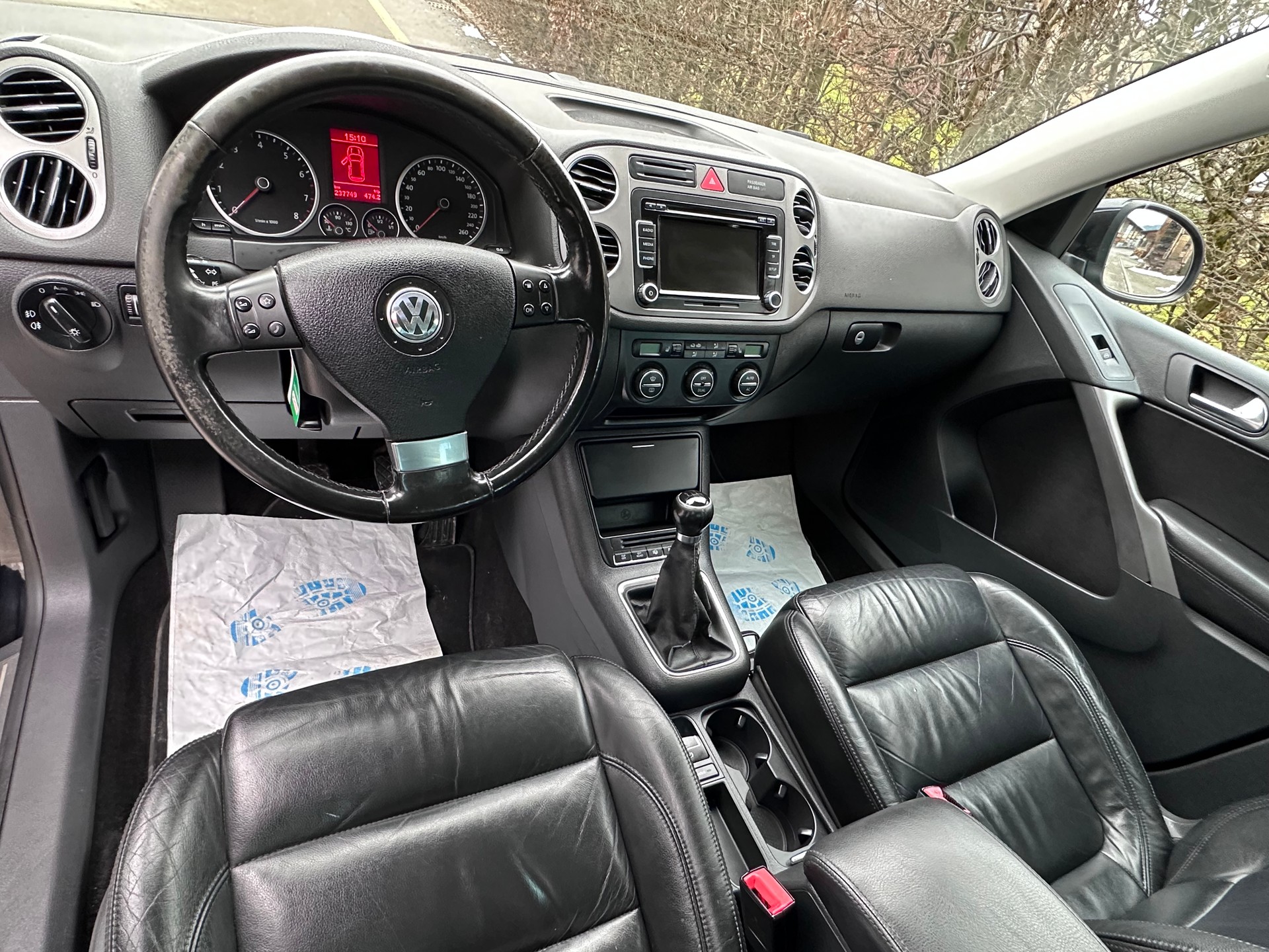 VW Tiguan 2.0 TSI Sport&Style-image-7